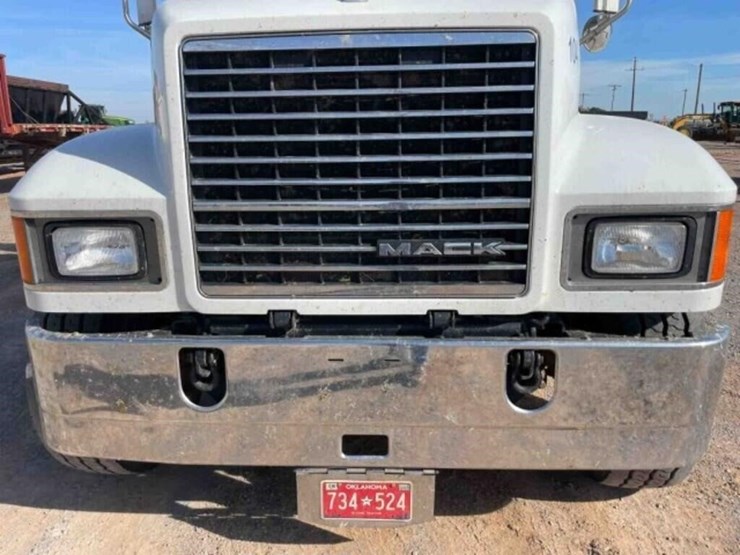 2007-mack-chn613-image-5