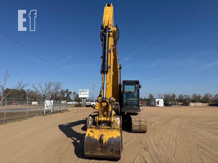 caterpillar-323-image-7