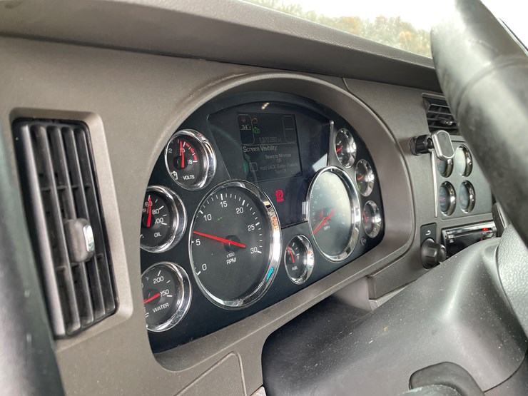 kenworth-t680-image-52