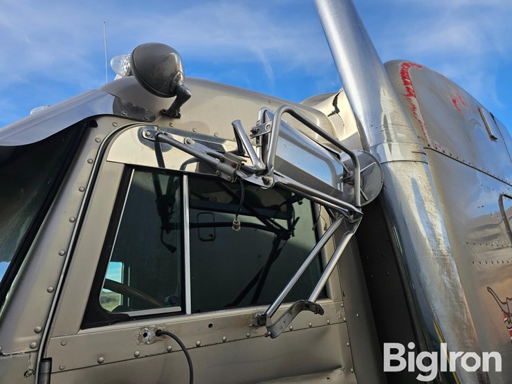 peterbilt-379-image-9