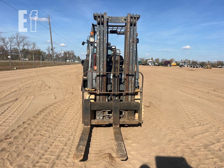 heli-25-straight-mast-forklift-image-7