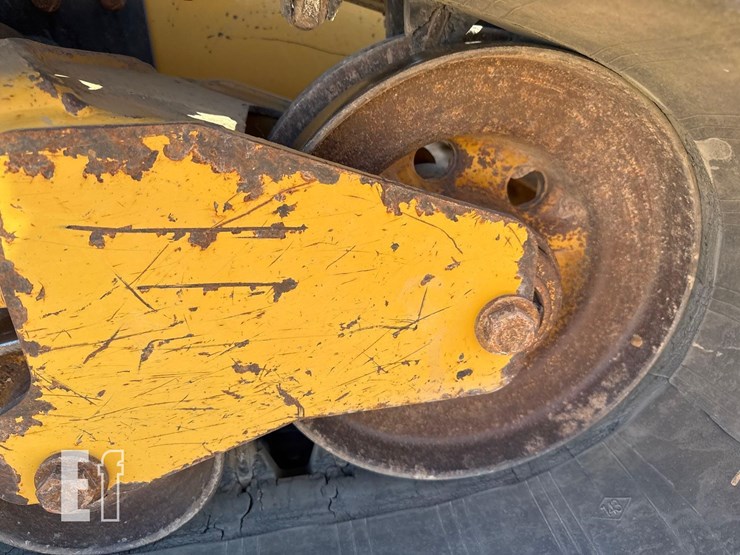 caterpillar-299d2-image-14