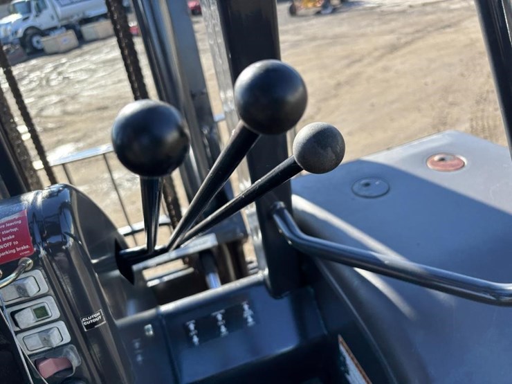 2017-case-586h-image-29