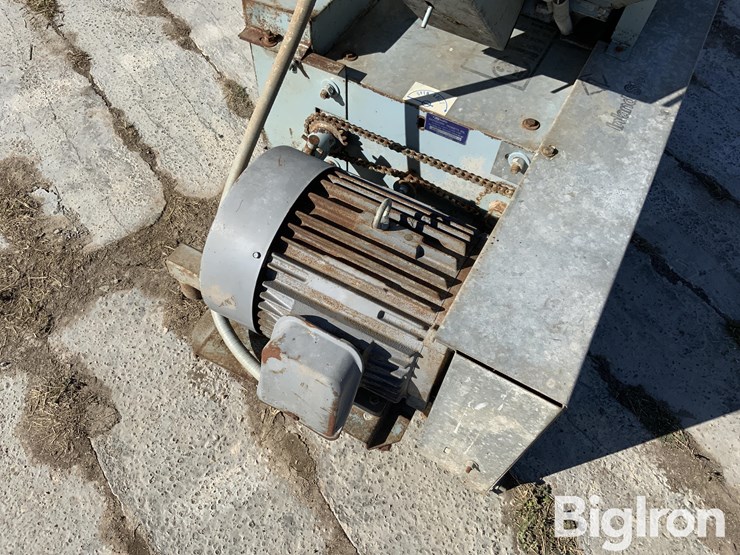 harveststore-wa-ro-matic-roller-mill-image-16