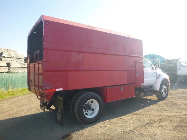 2013-ford-f650-image-3