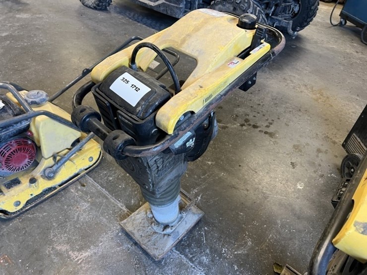 wacker-neuson-bs50-2-image-1