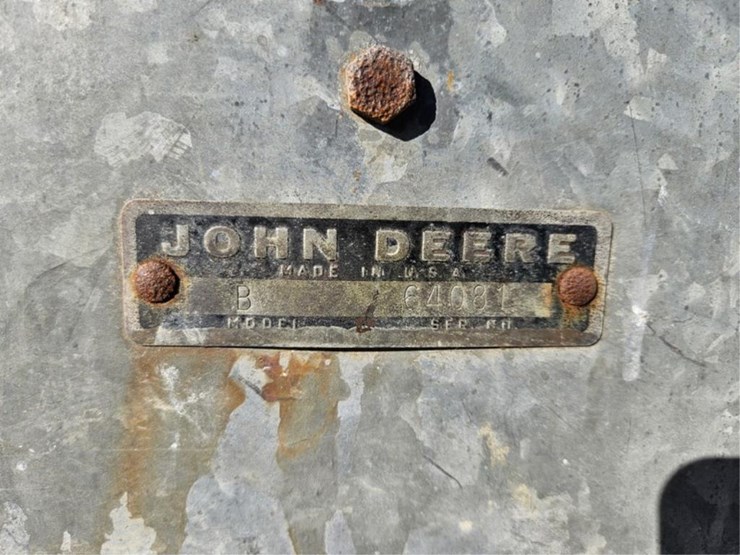 john-deere-10-image-30