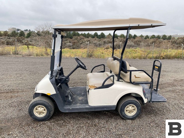 ezgo-golf-cart-image-2