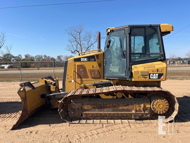 2013-caterpillar-d5k2-lgp-image-1