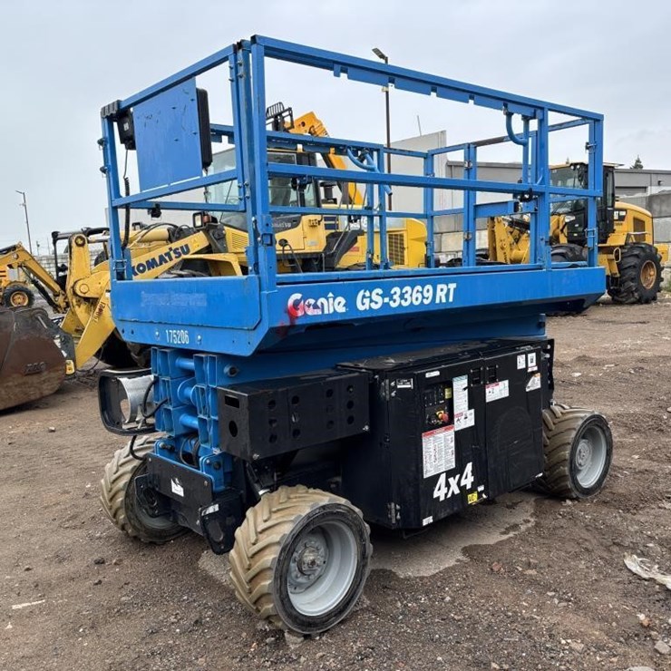 2018 GENIE GS3369RT
