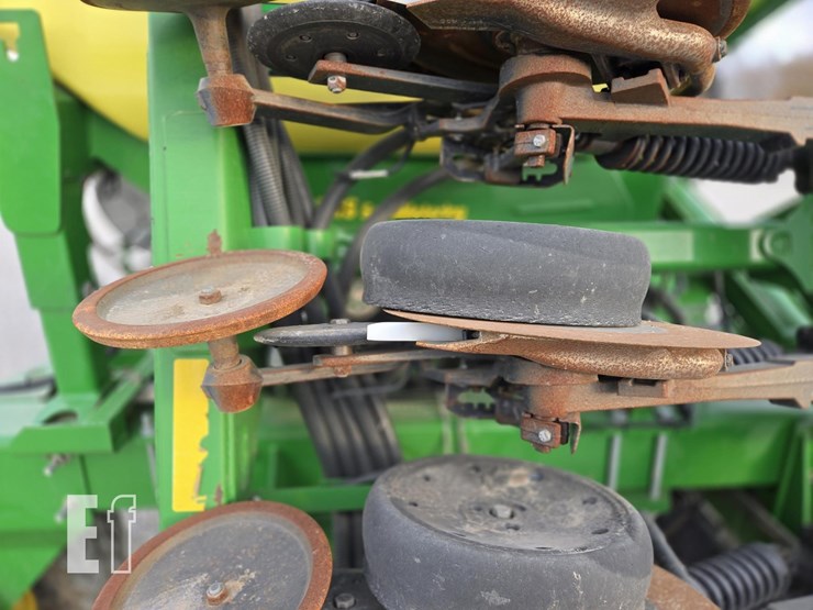 john-deere-1990ccs-image-23