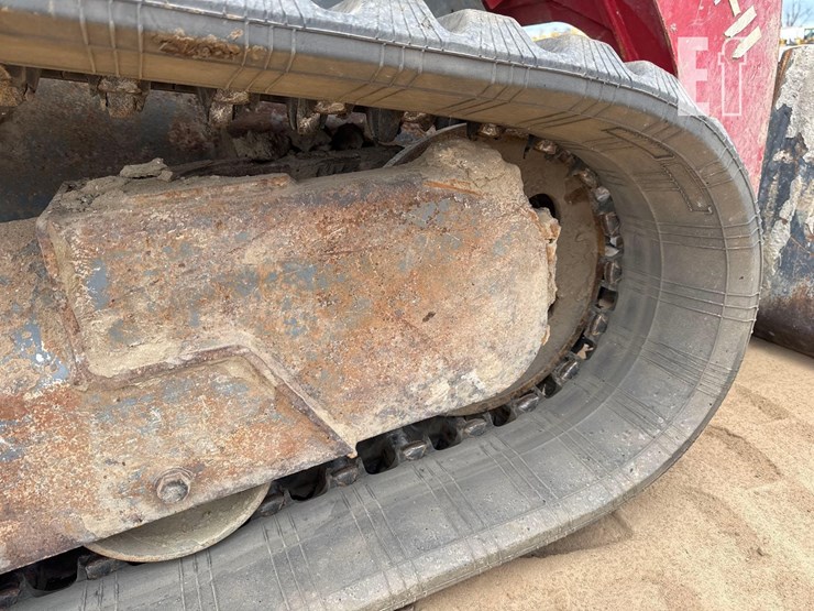 2019-takeuchi-tl10v2-image-16