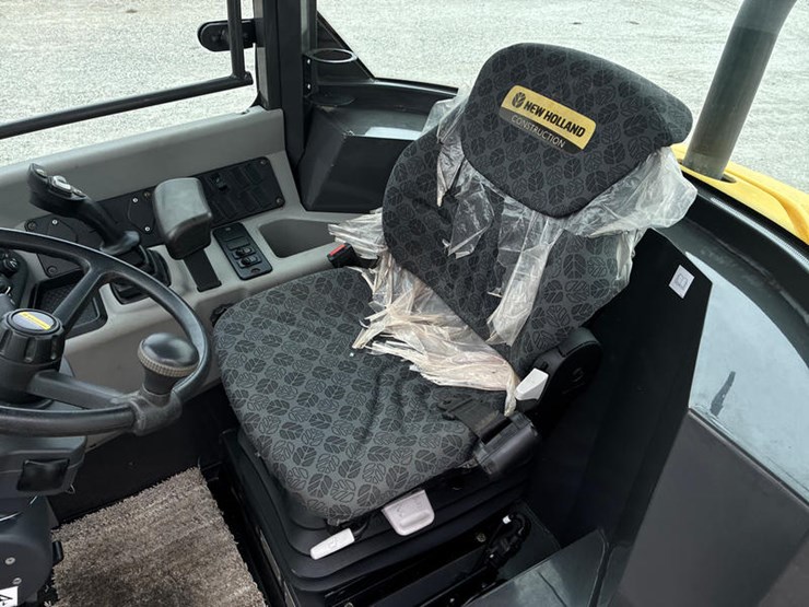 #122463-•-2023-nh-w50c-#fnhw50csnjhp00463-image-68