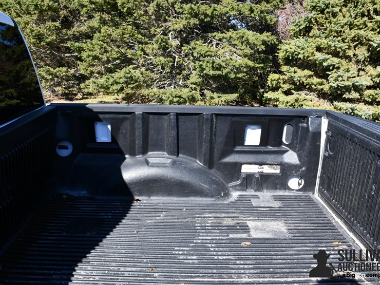 ford-f150-xlt-image-14