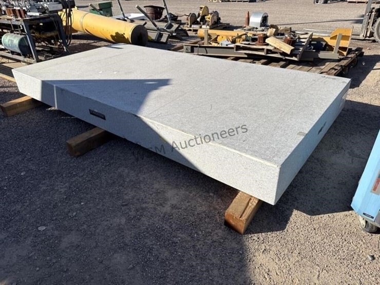 large-standridge-granite-work-surface-image-2