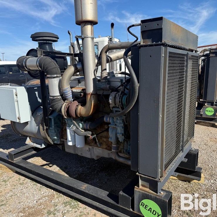 Marathon MagnaPlus 200kW Skid-Mounted Diesel Generator