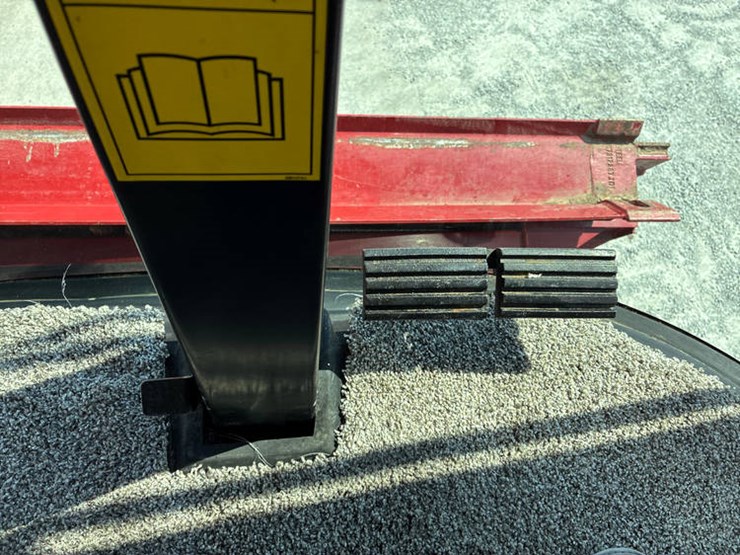 case-ih-5088-image-92