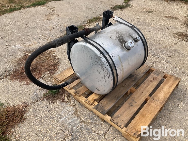 wet-kit-pump-&-tank-image-3