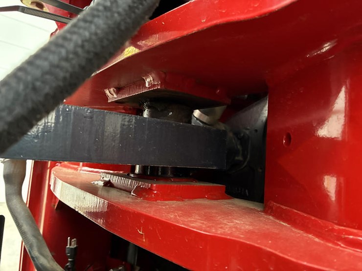 case-ih-steiger-435-image-24