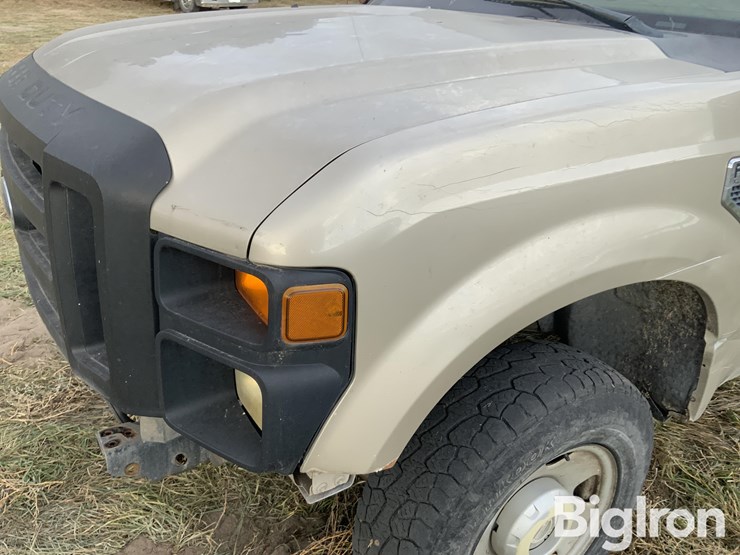 ford-f250-xl-image-10