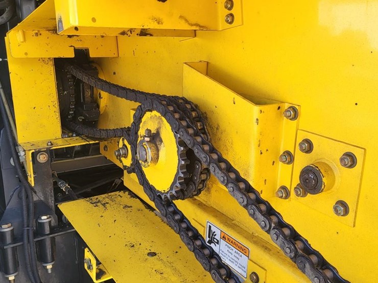 new-holland-cr9040-image-93