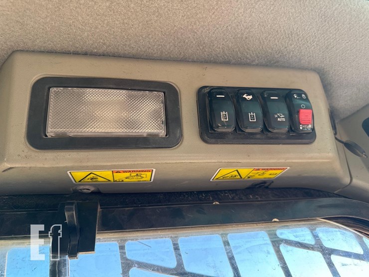 caterpillar-289d3-image-27