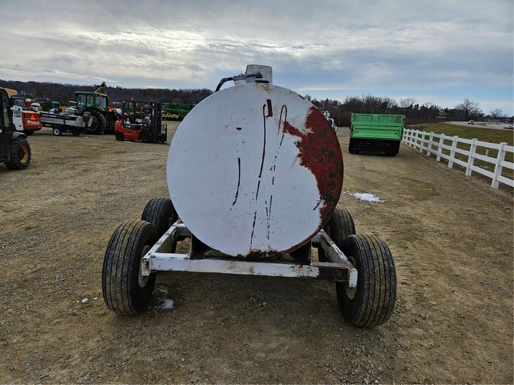 #3403-•-500-gallon-tdm-axle-fuel-trailer-image-4
