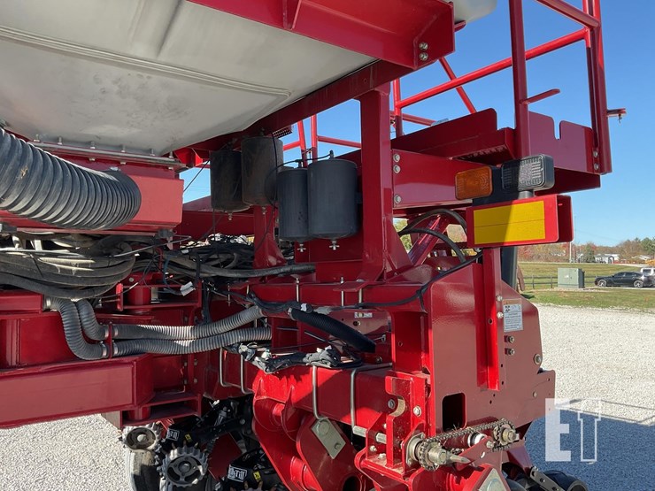 case-ih-1250-image-40