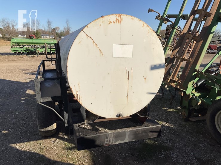 homemade-fuel-trailer-image-2