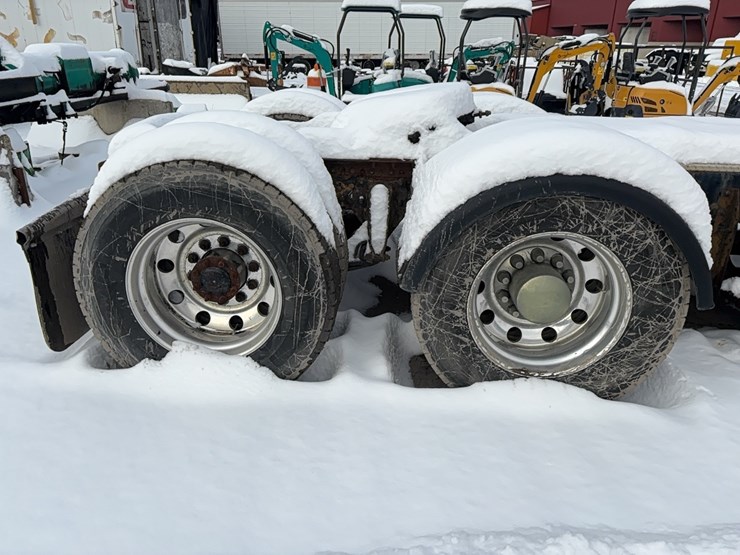 2017-western-star-4700sf-image-5