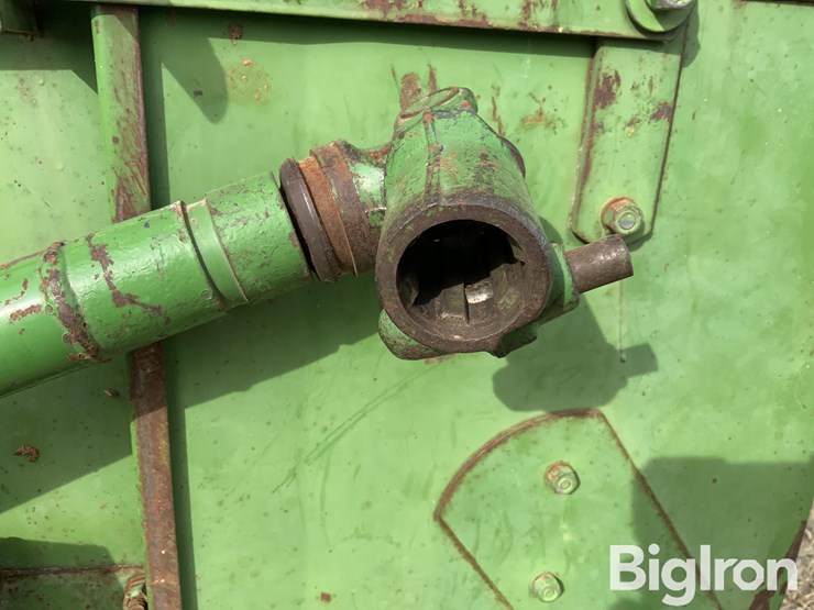 john-deere-125-image-12