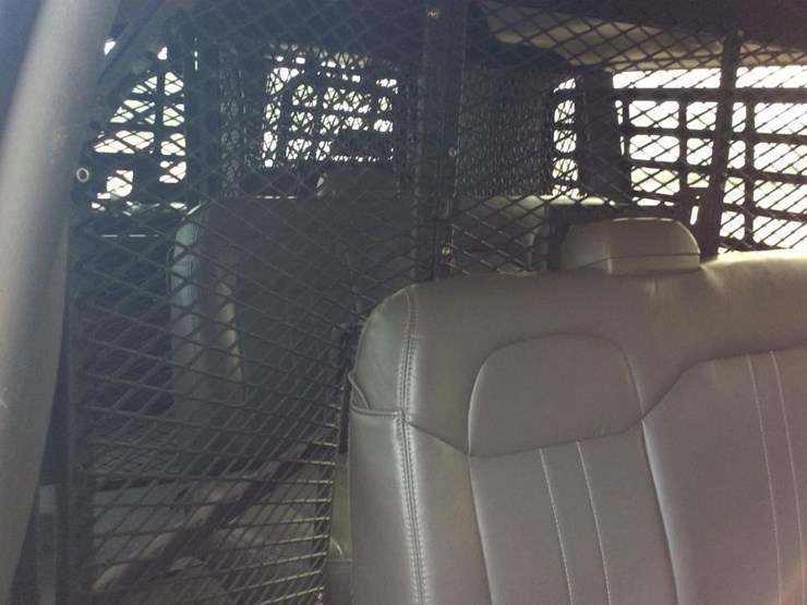 2013-chevrolet-express-3500-image-9