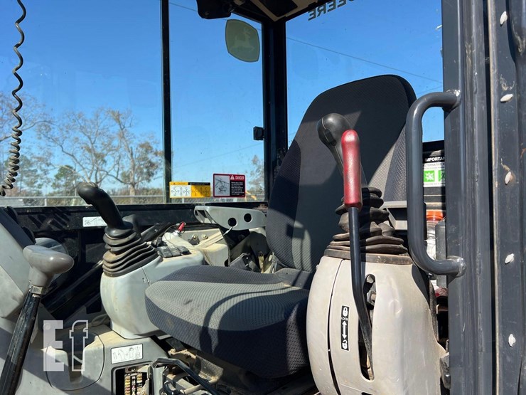 2018-deere-60g-image-32