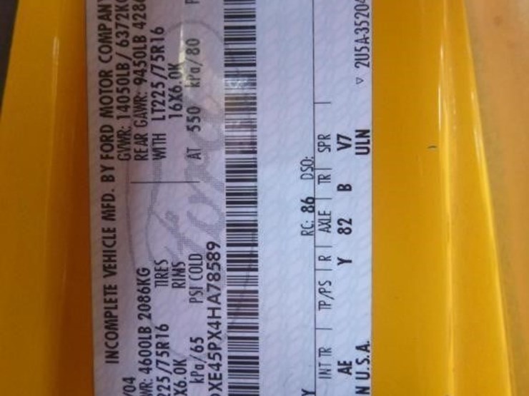 2004-ford-e450-image-18