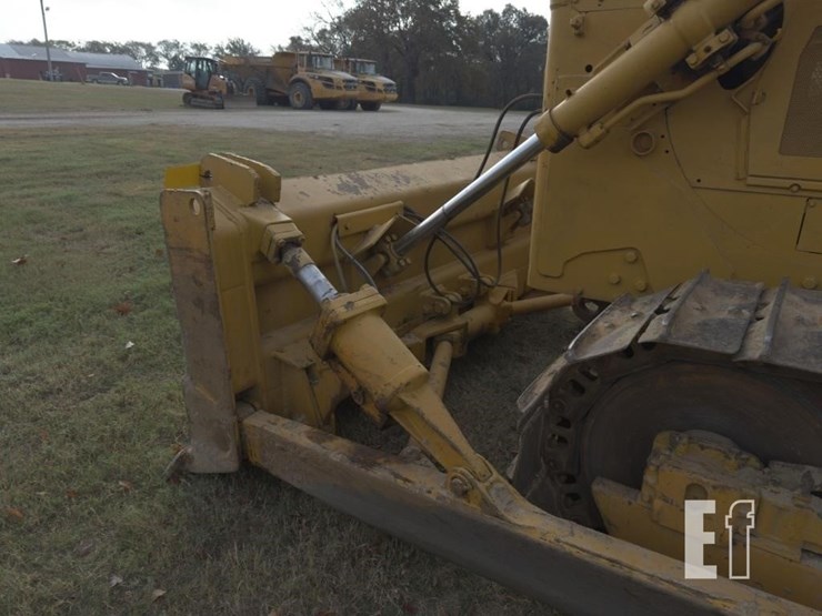 caterpillar-d6d-image-9