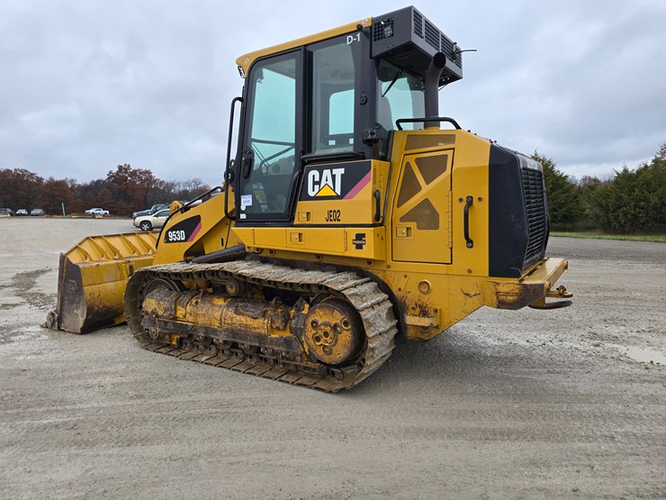 caterpillar-953d-image-19