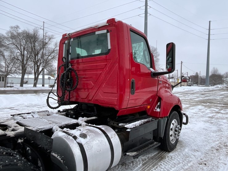 2019-international-lt-image-9