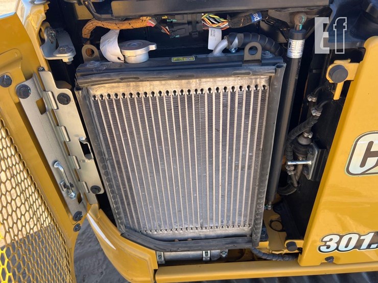 2022-caterpillar-301.5-image-24