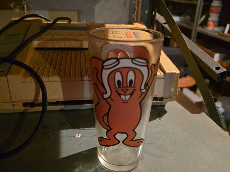 dishes,-vases,-cd-organizer,-fax-machine,-misc-image-2