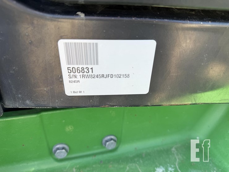 john-deere-8245r-image-27