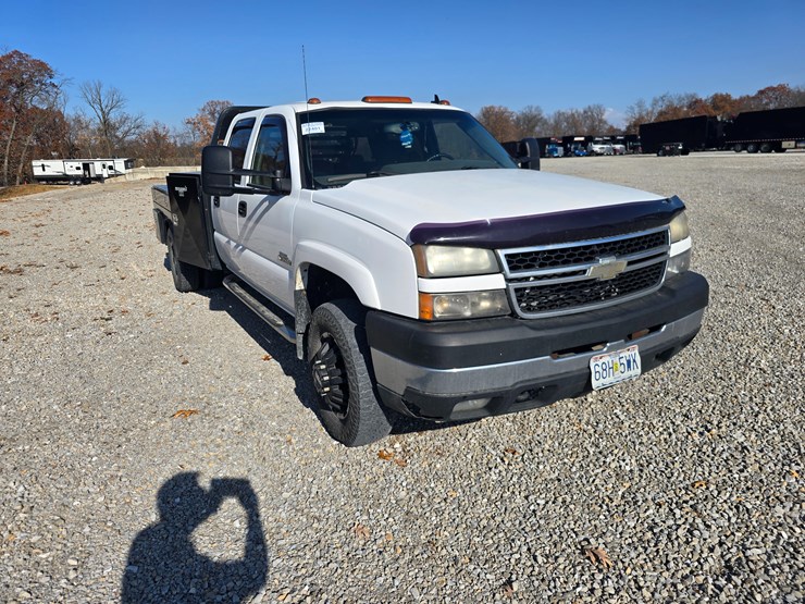 chevrolet-silverado-3500-image-39