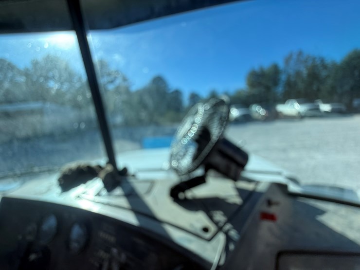 mack-r686st-image-97