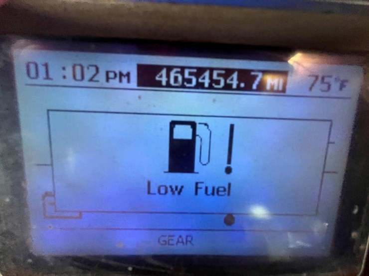 2012-mack-chu613-image-17