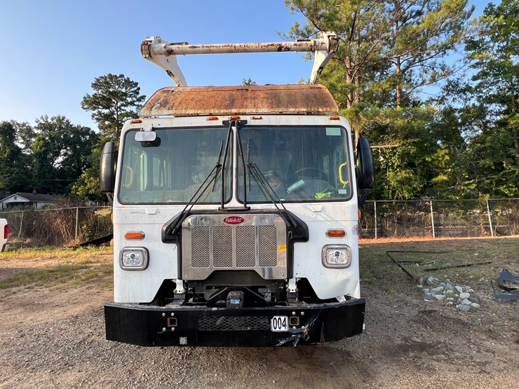 peterbilt-520-image-63