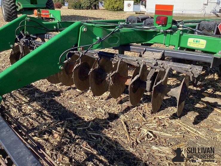 2013-john-deere-2720-image-15