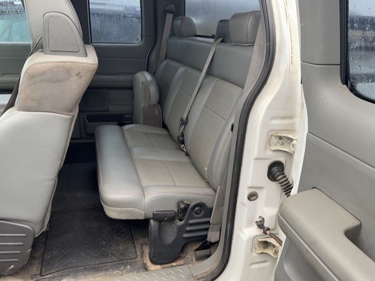 2005-ford-f150-image-17