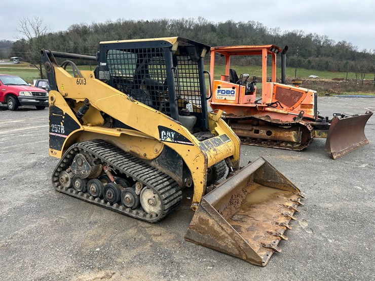 caterpillar-257b-image-2