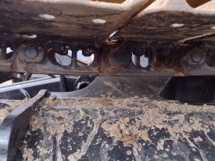 caterpillar-307.5-image-33