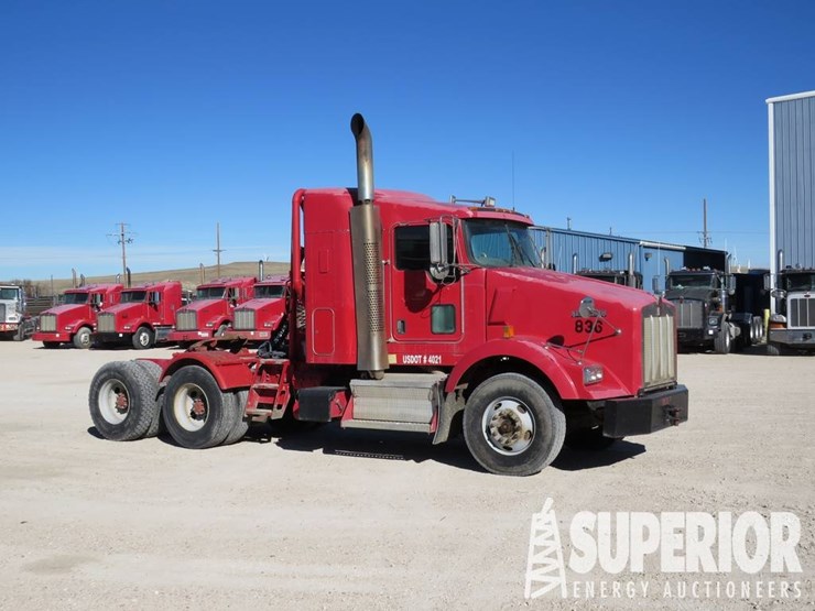 2009-kenworth-t800-image-2