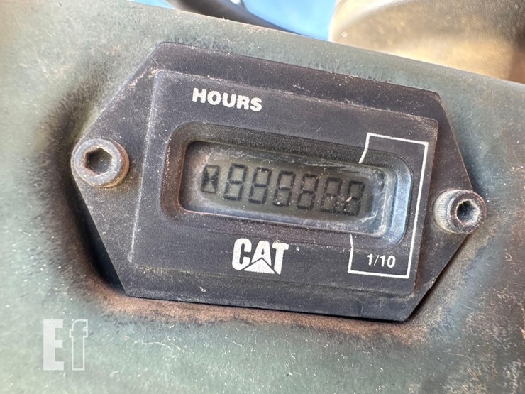 caterpillar-906-image-26